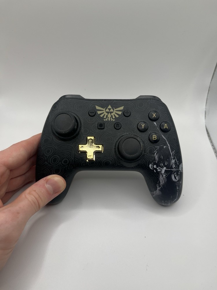 Legend Of Zelda Nintendo Switch Enhanced Wired Controller