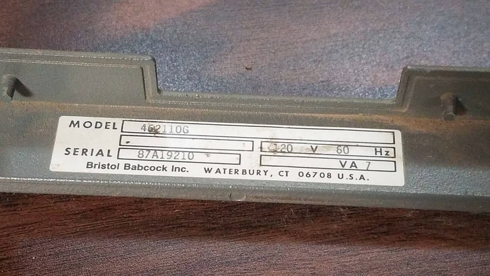 Bristol Babcock 462110G chart recorder, broken glass front