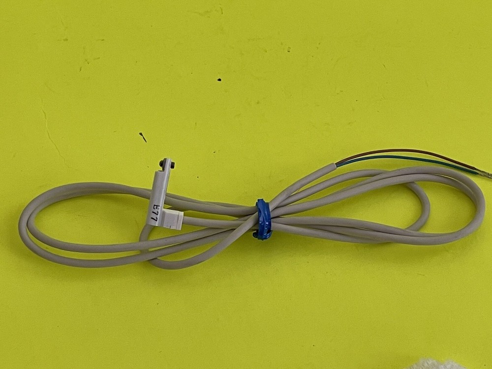 Koganei ZE155 Sensor Switch - Used