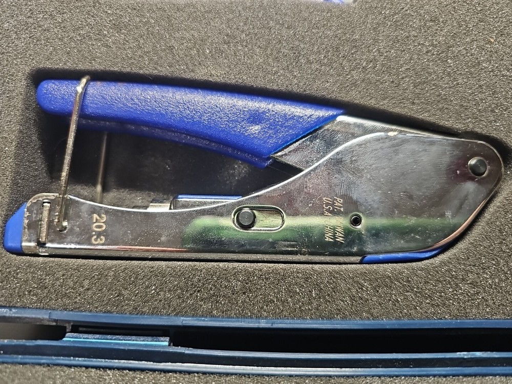 DataShark Satellite & Digital Cable Tool Kit/Case 70019