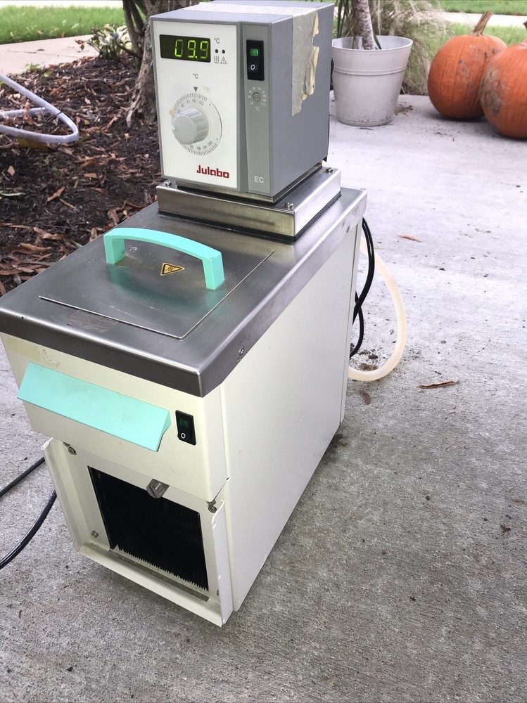 JULABO F12 CHILLER