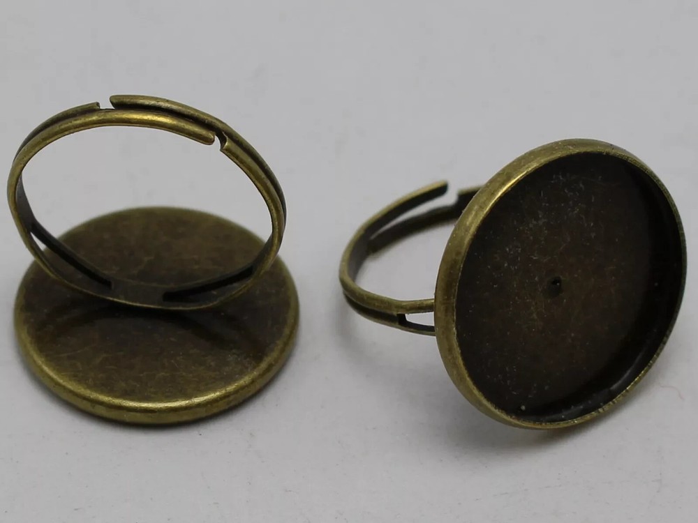 20 Bronze Tone Adjustable Ring Round Blank Cabochon Pad Bezel Setting Cup 18mm