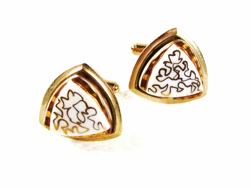 Silvertone White & Goldtone  Cufflinks Unbranded 32916