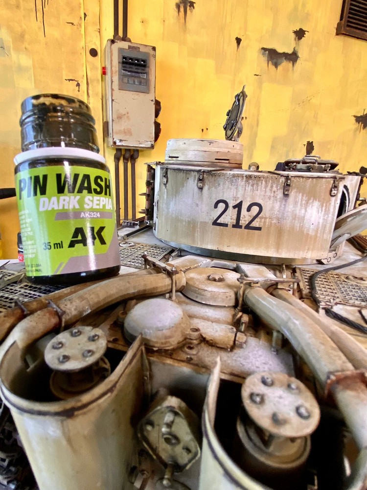 AK INTERACTIVE 326 Enamel Effect - Pin Wash Black 35ml