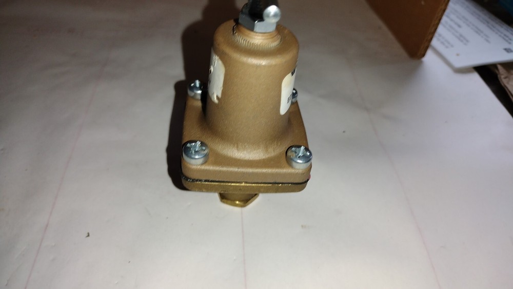 Watts Compact Water Pressure Regulator 263a-v3-50