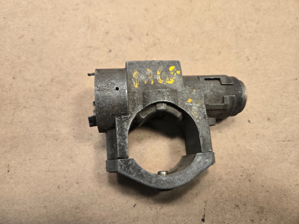 MG MGB Midget Column Lock 18G8905