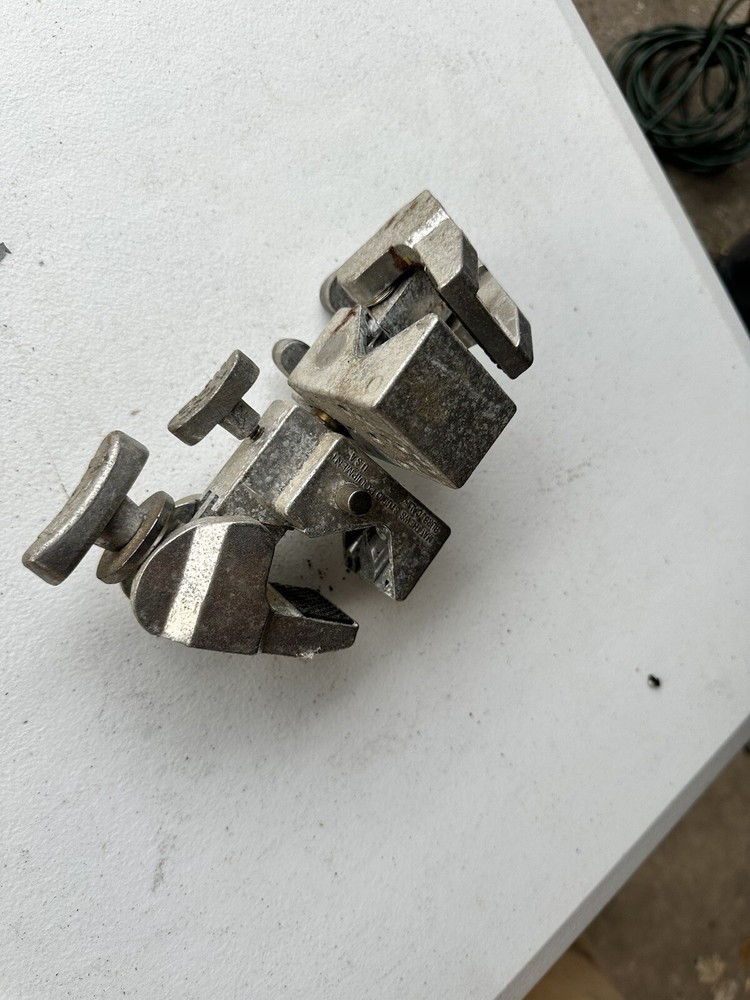 Double Mafer Clamp by Mathews Studio Equipment 