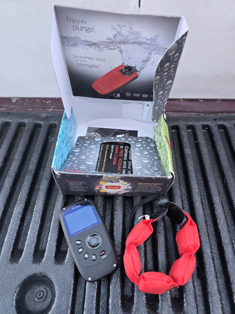 Untested Kodak Play Sport Waterproof Digital Camera