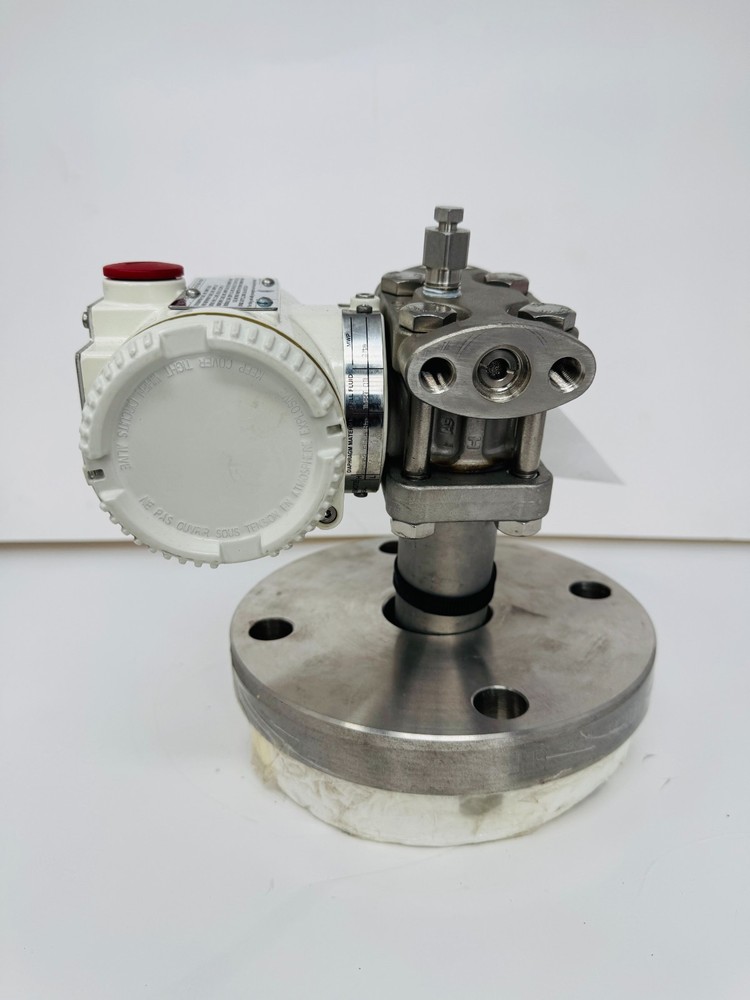 ABB 264DDGSSA4A1 Hart Differential Pressure Transmitter Flange Mounted