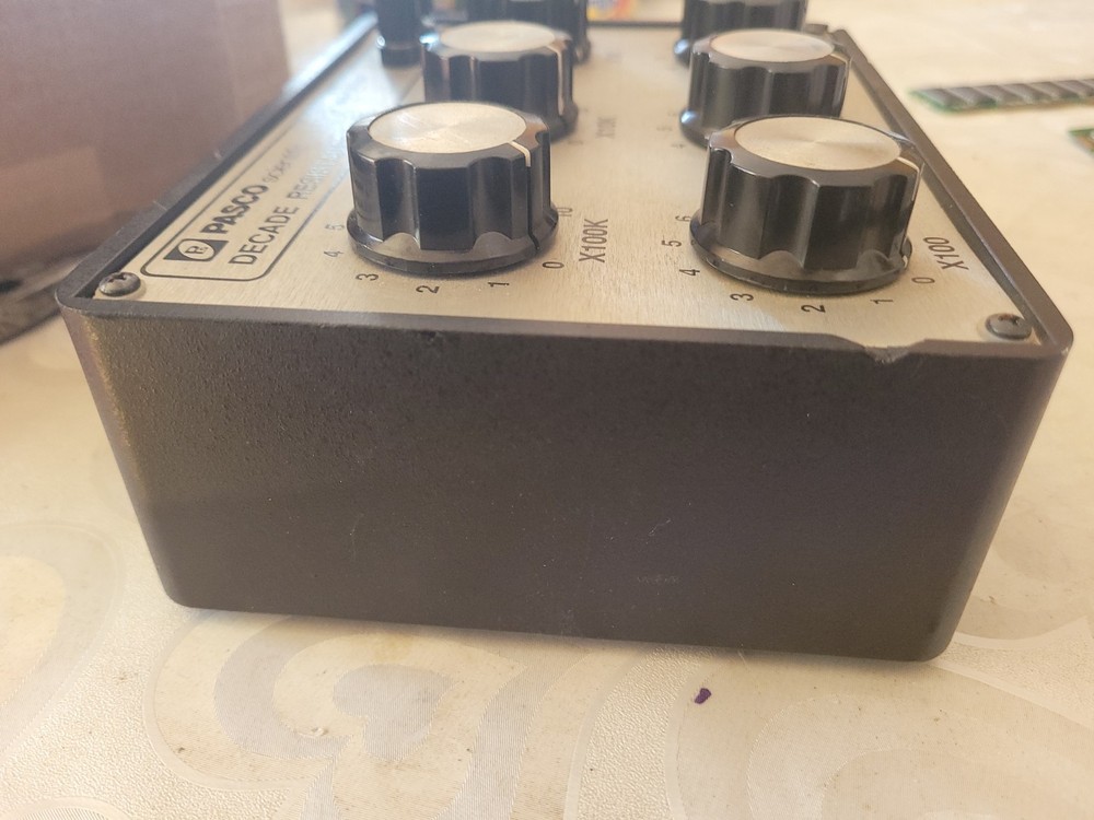 Vintage Pasco Scirntific PI-9588 Decade Resistance Box
