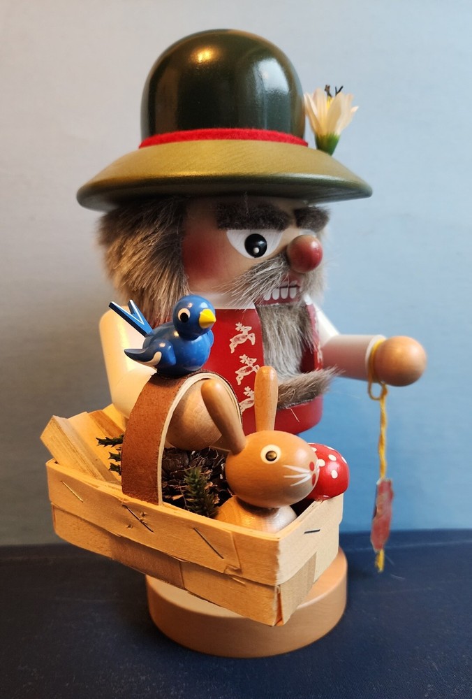 Garden Troll german nutcracker