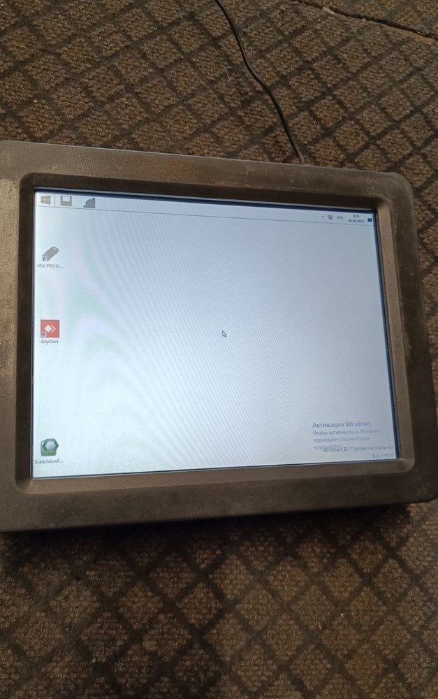 EC-1200 touchscreen POS terminal  used in good condition fully functional.