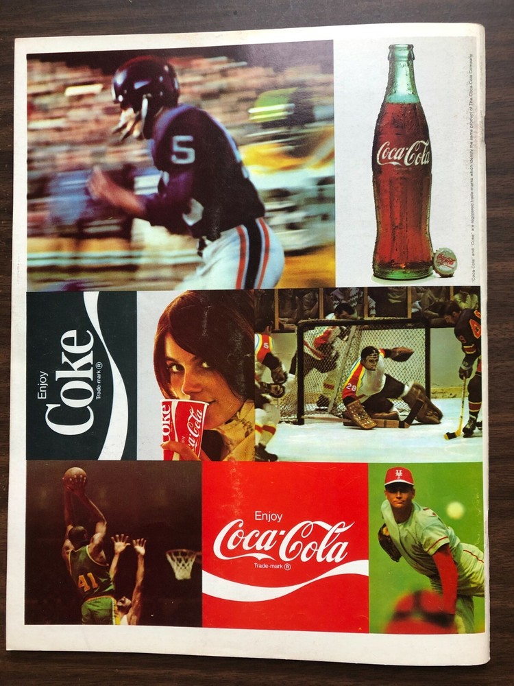 BOSTON BRUINS vs PITTSBURGH PENGUINS 3/12/72 Program EXCELLENT - BOBBY ORR