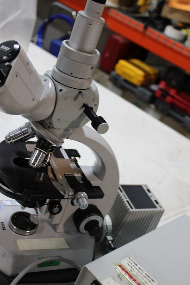 Carl Zeiss 910137 LAB Microscope