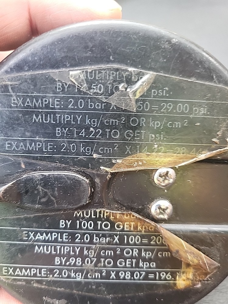 Snap On 100PSI Kilopascal Compression Gauge Vintage Not Tested