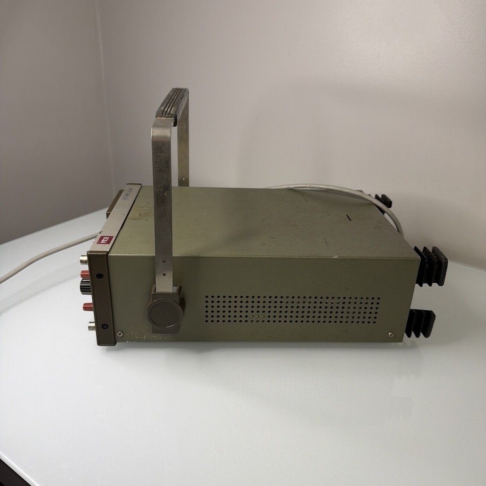 Hitachi Oscilloscope V-209 - Power tested only