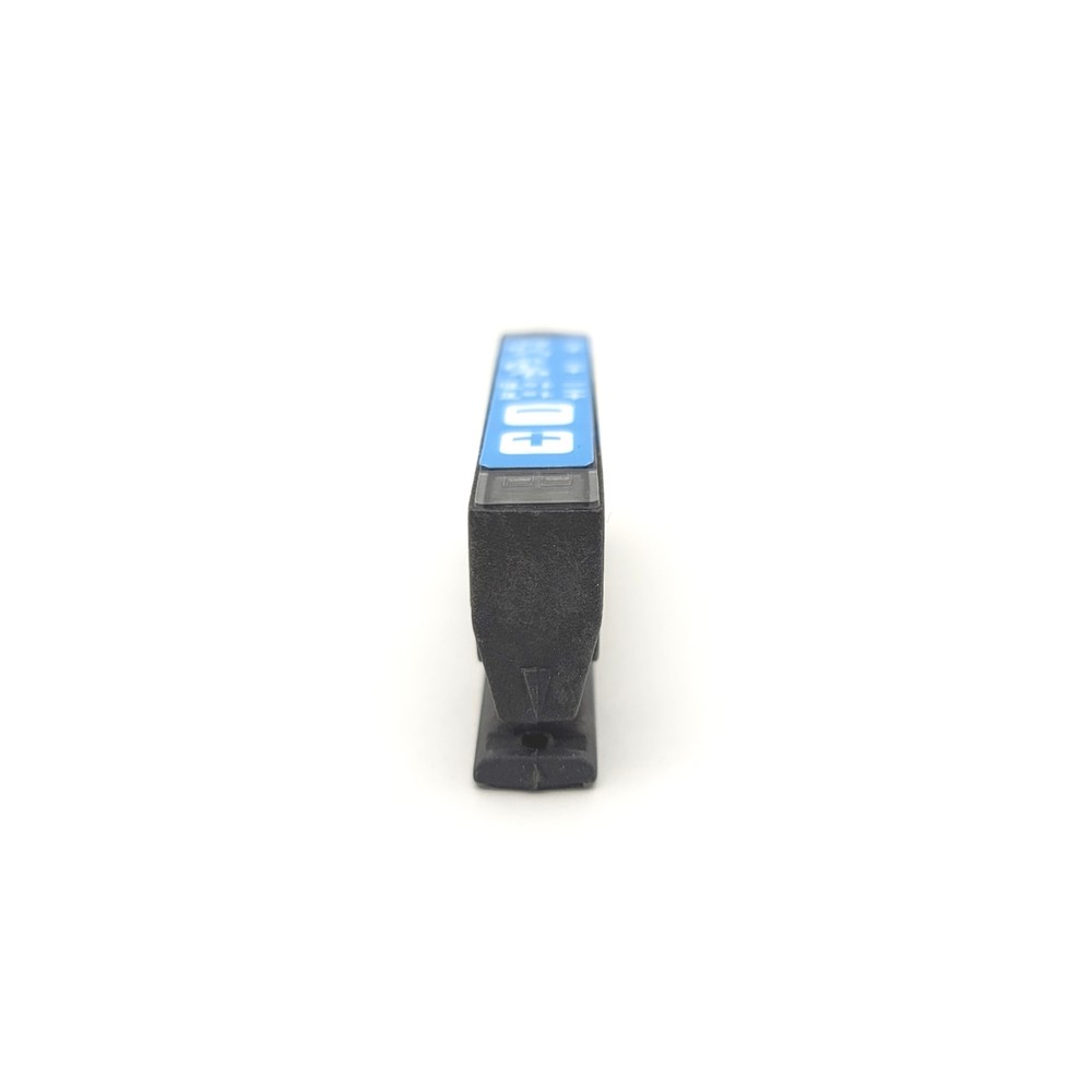 SICK WFS3-40N415 Label Fork Sensor Width: 3mm, Depth: 42mm, 10-30VDC, MDO: 2mm