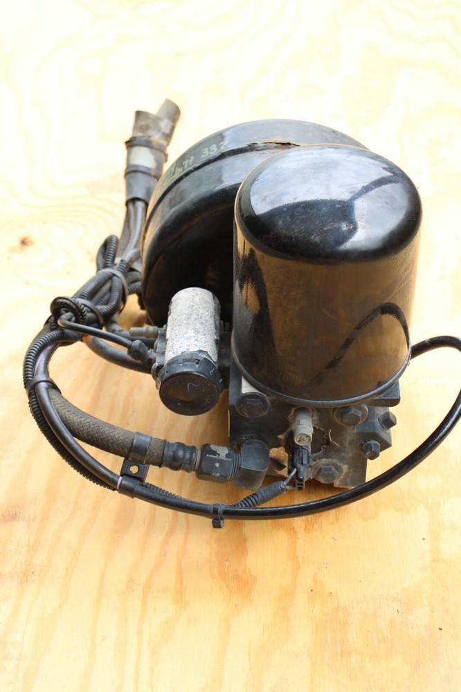 2014 Bendix K049196 Air Dryer