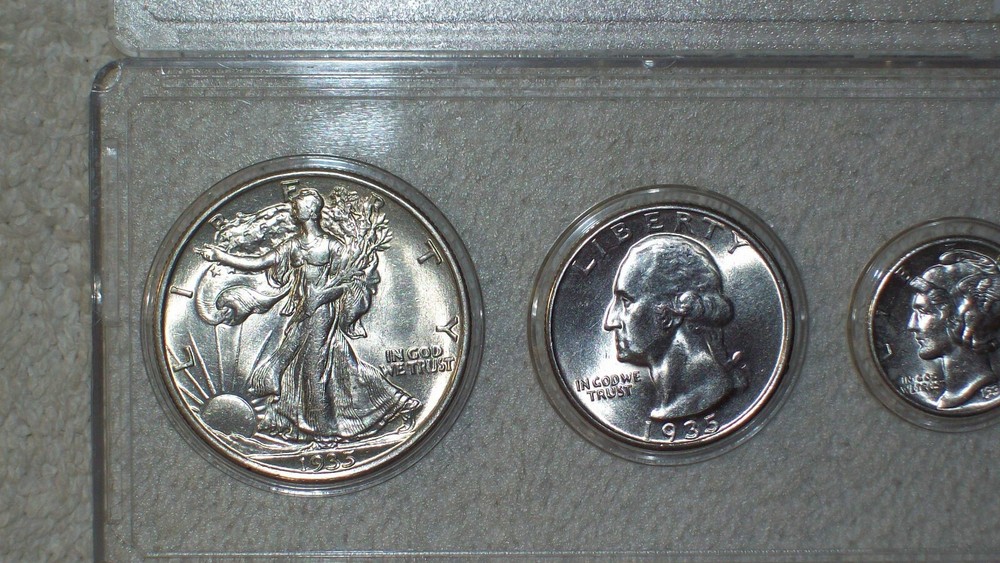 1935 MINT SET UNCIRCULATED P MINT