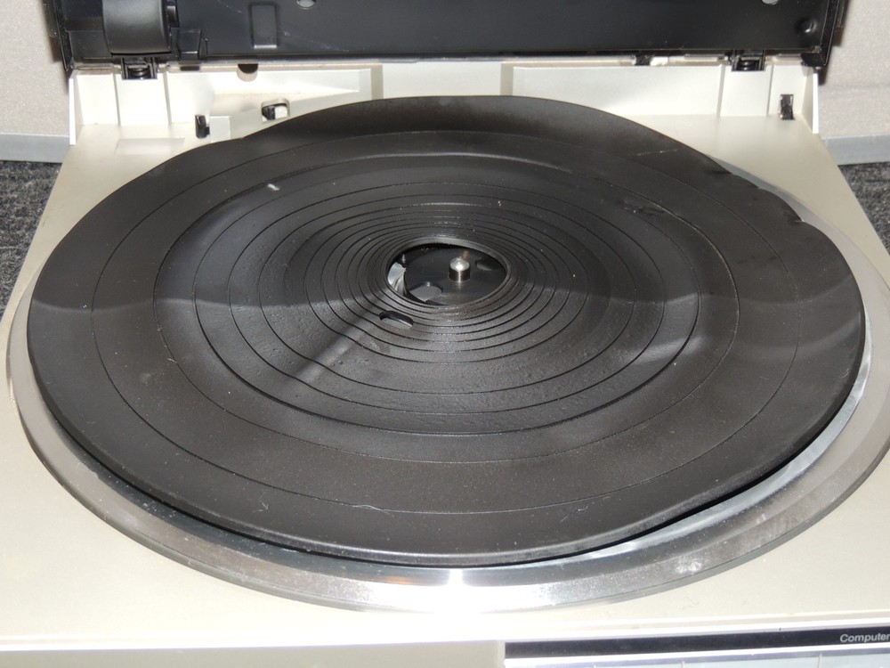 Technics Direct Drive Automatic Turntable System SL-Q