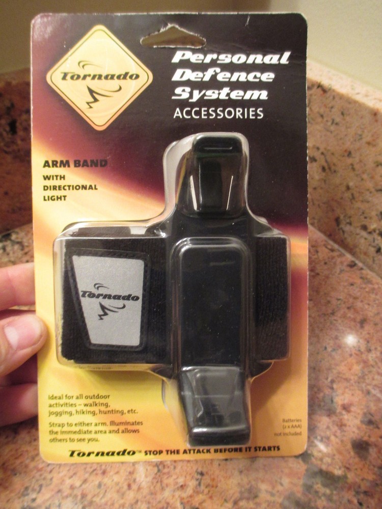 TORNADO PERSONAL DEFENCE SYSTEMS ARM BAND WITH DIRECTIONAL LIGHT