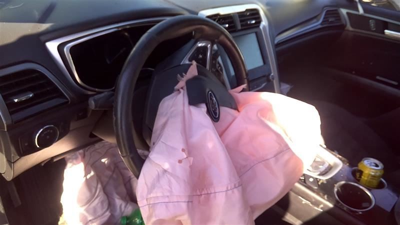 FUSION 2013 High Mounted Stop Light 1044673621