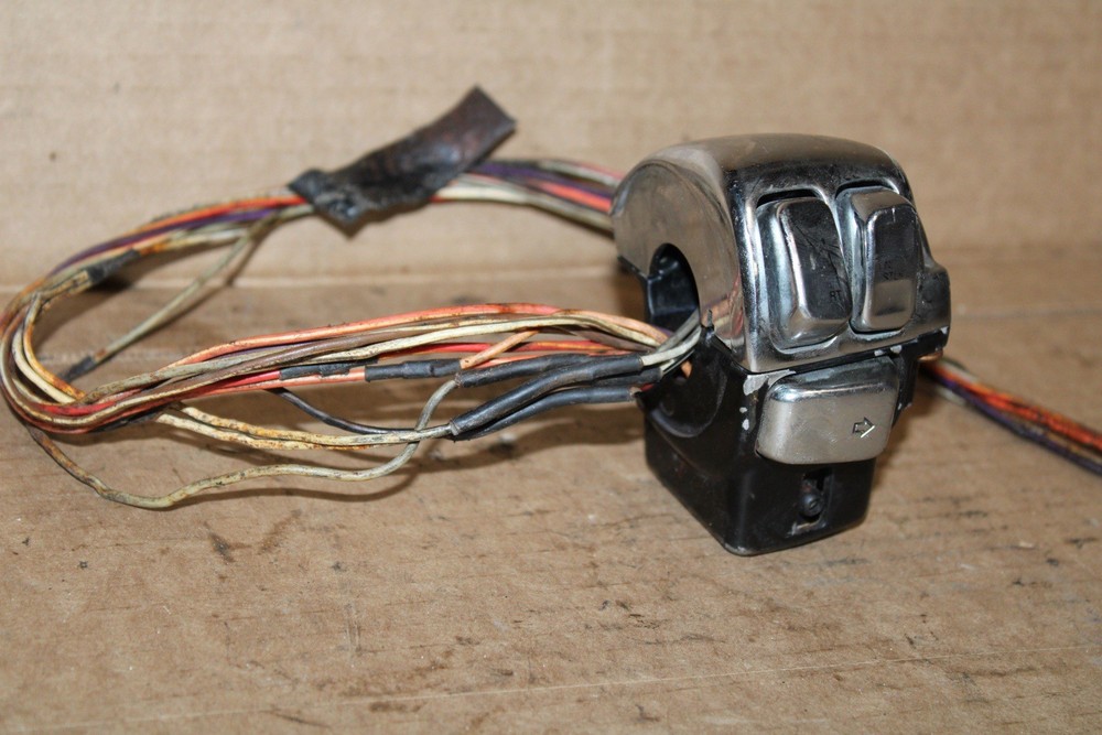 2000-2006 Harley Davidson Electra Glide RIGHT HAND CHROME SWITCH ON OFF START