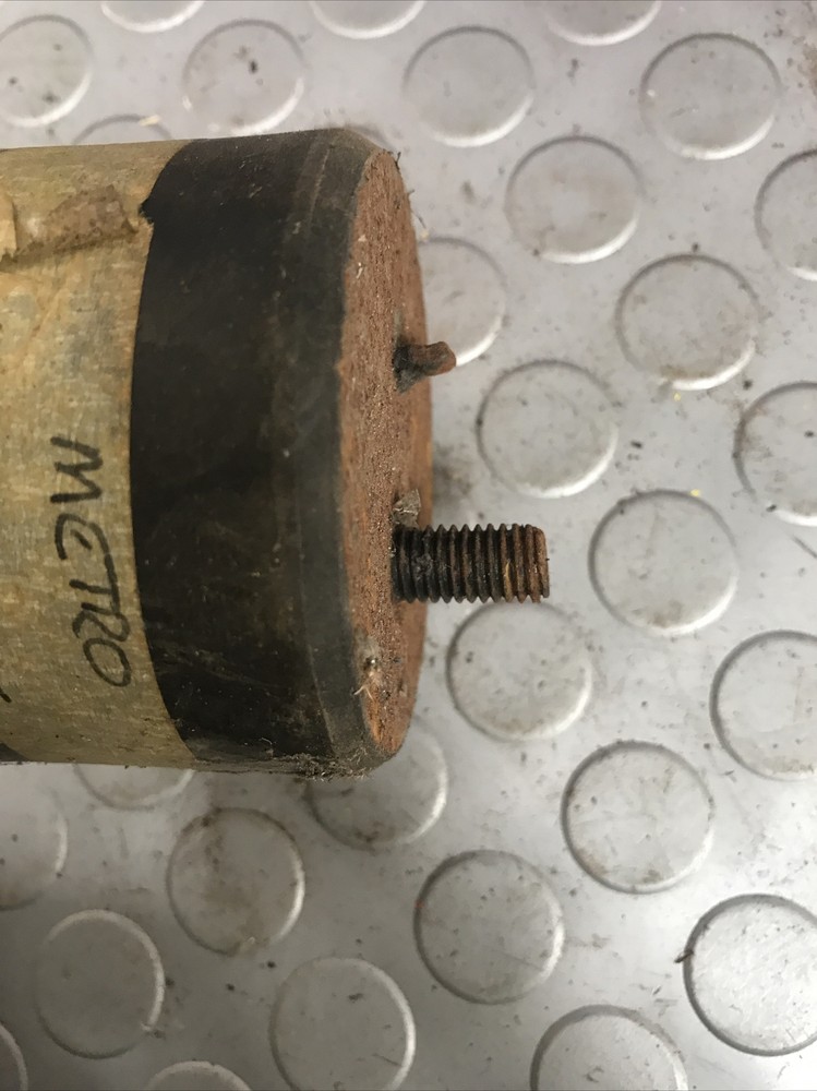 MRM234 METRO ENGINE MOUNTING