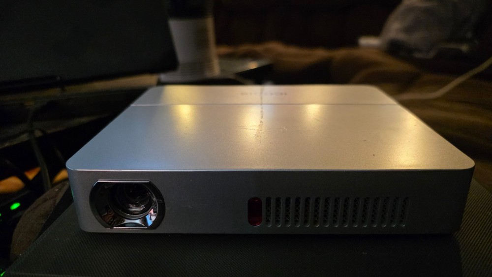 Icodis cb400 dlp projector