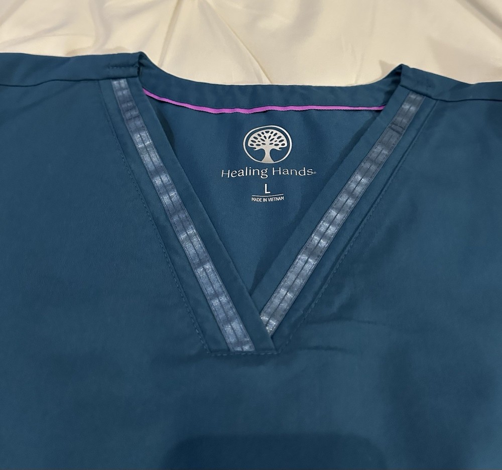 Large Woman’s Scrub Uniform Set Top Bottom Healing Hands Blue
