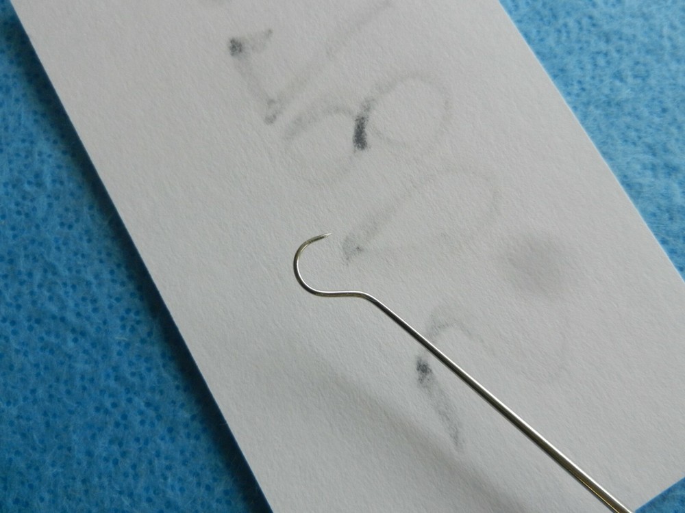 V. Mueller Codman Surgical Tenaculum Hook Instrument