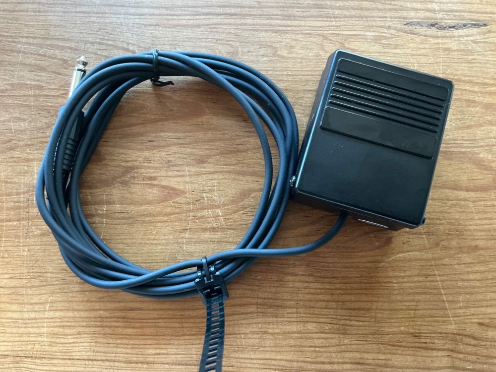 Roland DP-2 Pedal Switch