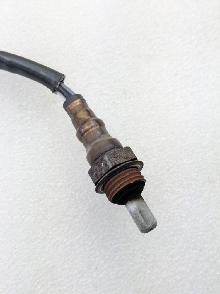 Genuine OEM Harley-Davidson Touring Exhaust Rear o2 Lambda Sensor 27809-10