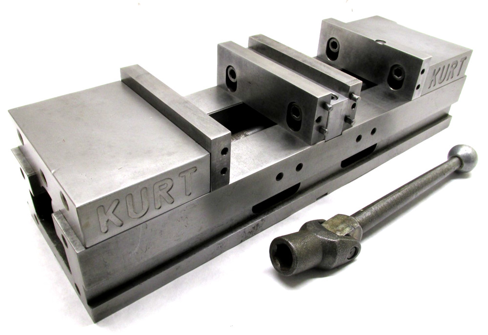 KURT 6" ANGLOCK DOUBLELOCK CNC MACHINE VISE w/ JAWS & HANDLE - #DL600A