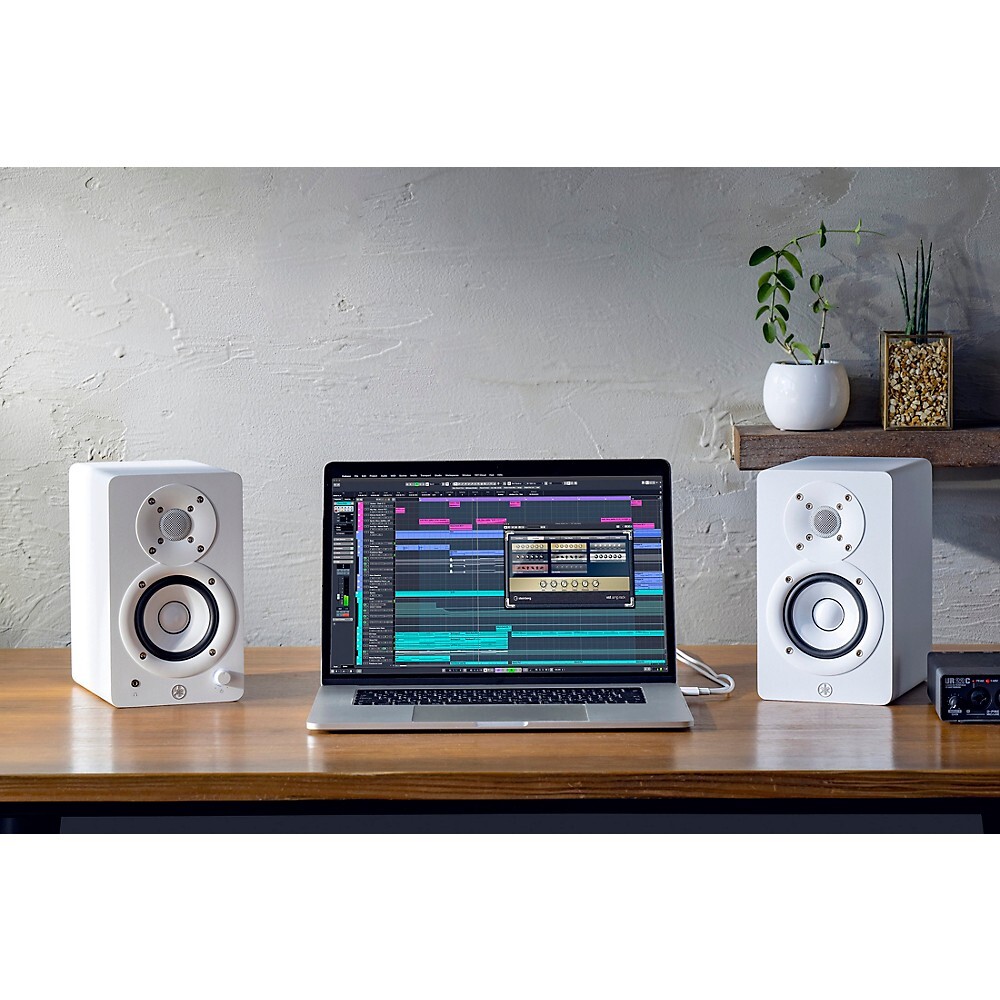 Yamaha HS4 4.5" White Powered Studio Monitors (Pair)