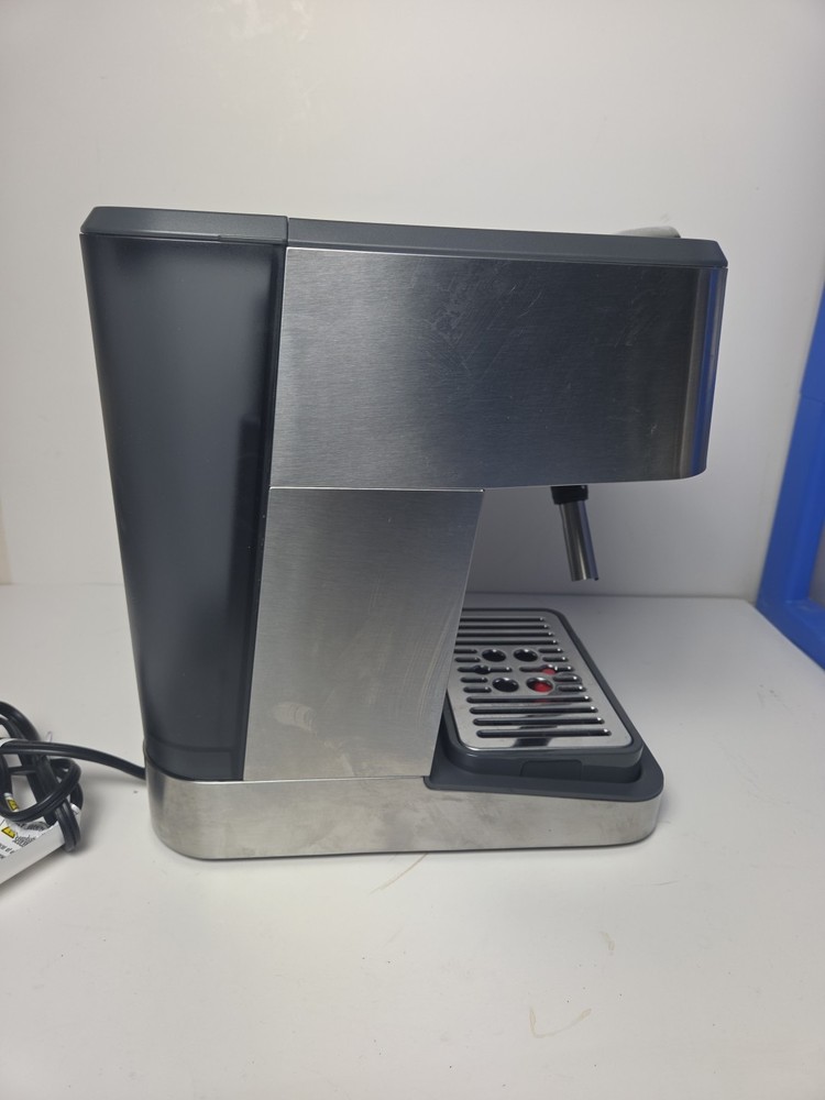 DeLonghi Linea Classic Espresso Machine