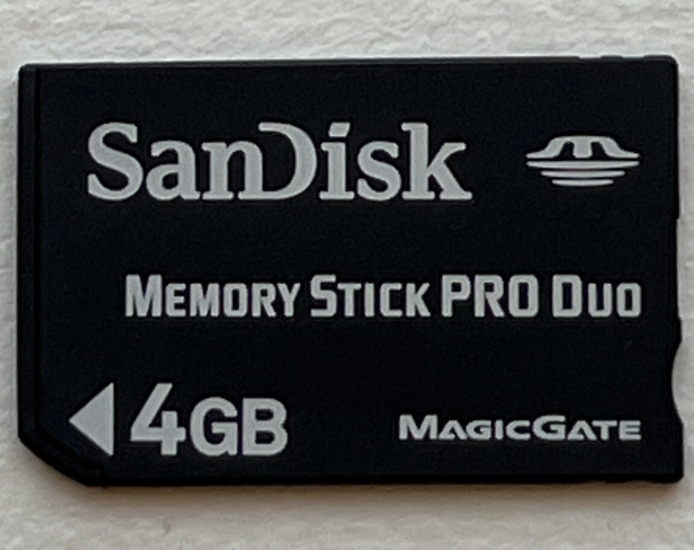 Sandisk 4Gb Memory Stick Pro Duo Magic Gate Memory card - Black