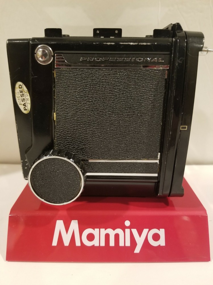 Mamiya RB 67 CAMERA BODY