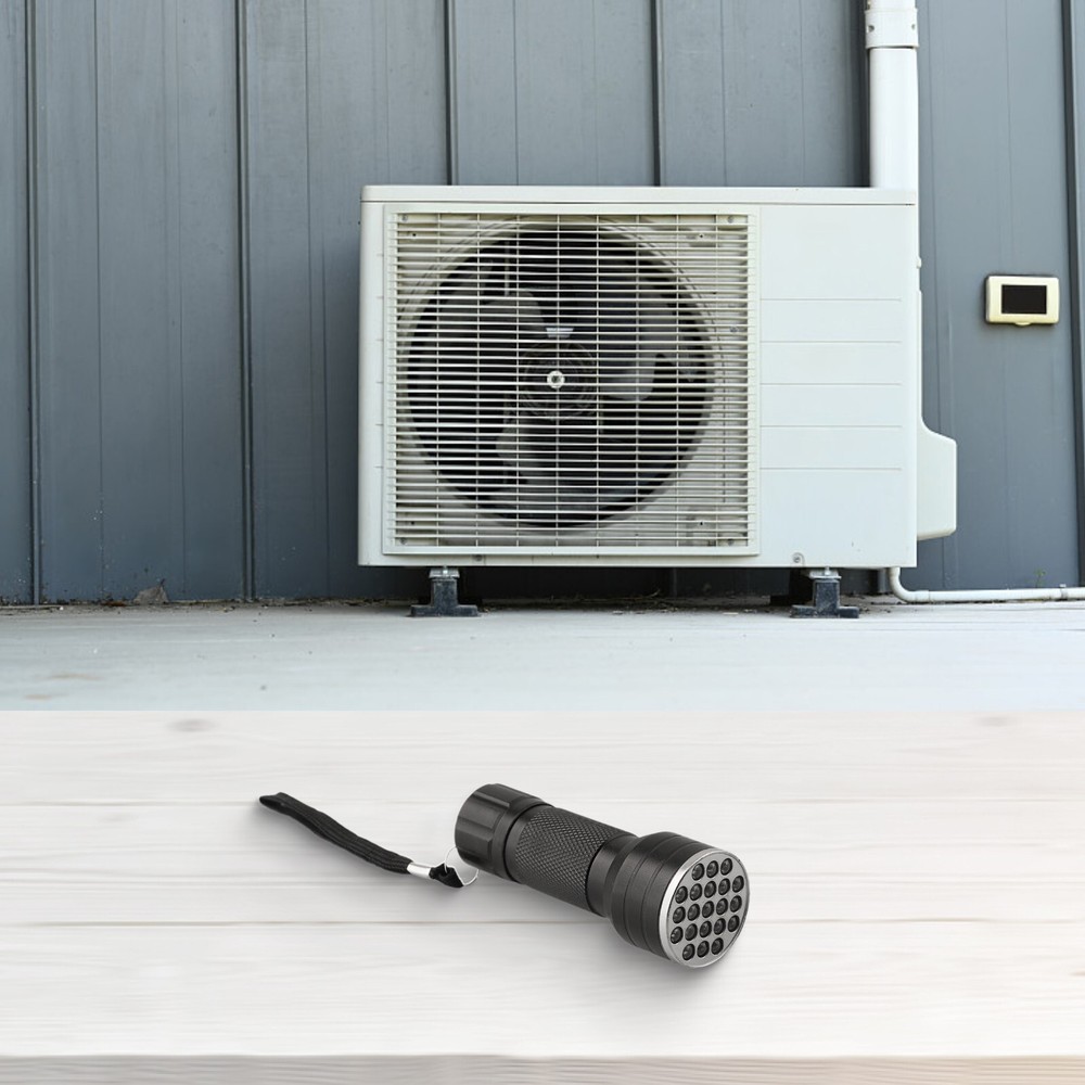 Easy to Use UV Flashlight Kit for AC Leak Testing Perfect for Refrigeration
