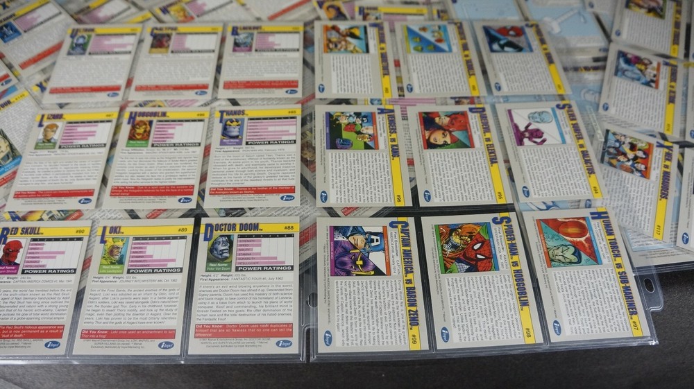 Set 160 MARVEL UNIVERSE CARDS Including Thanos #85 EXCELLENT