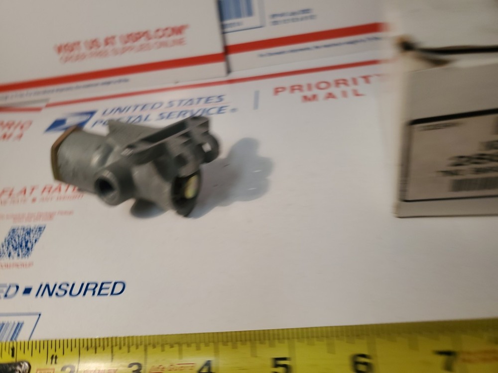 BENDIX-TW-3 CONTROL VALVE 288264 NEW, G2