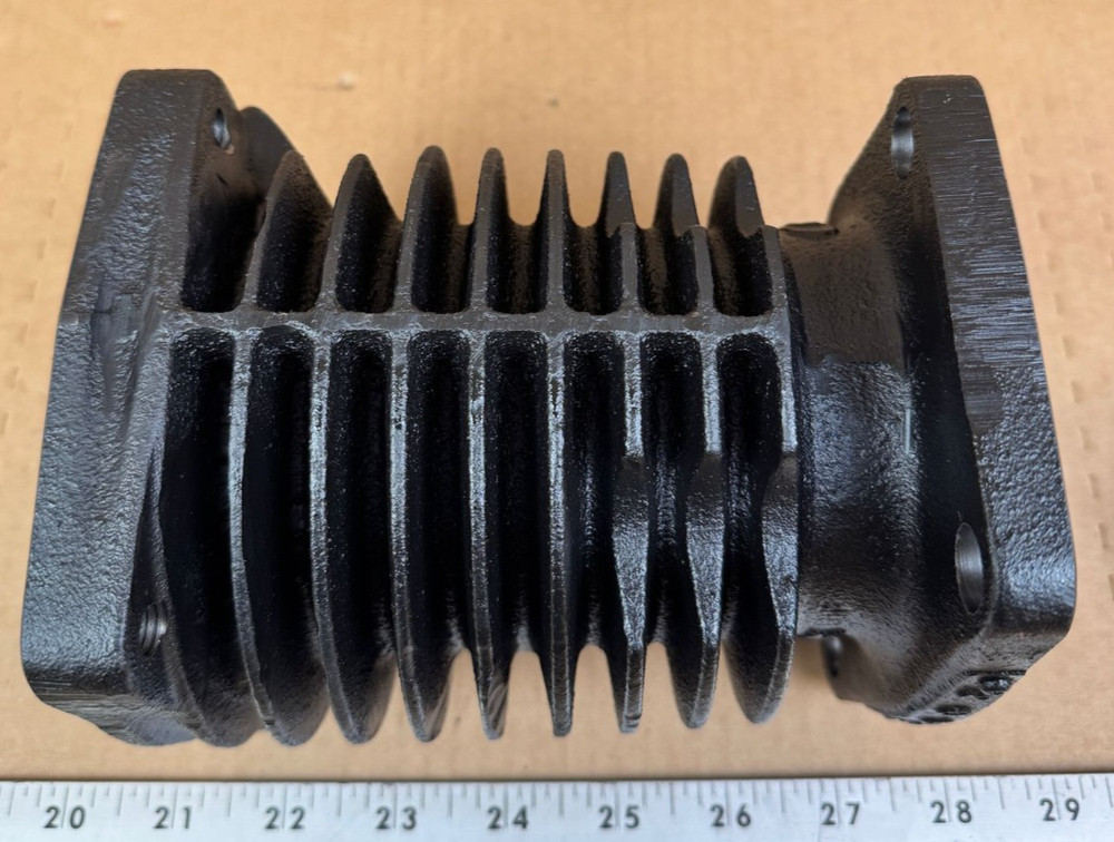 AIR COMPRESSOR CYLINDER PN: T42903