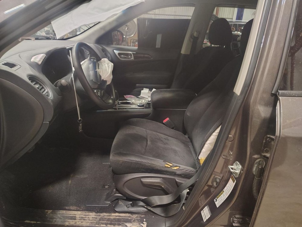 PATHFINDR 2015 Headrest 1534651