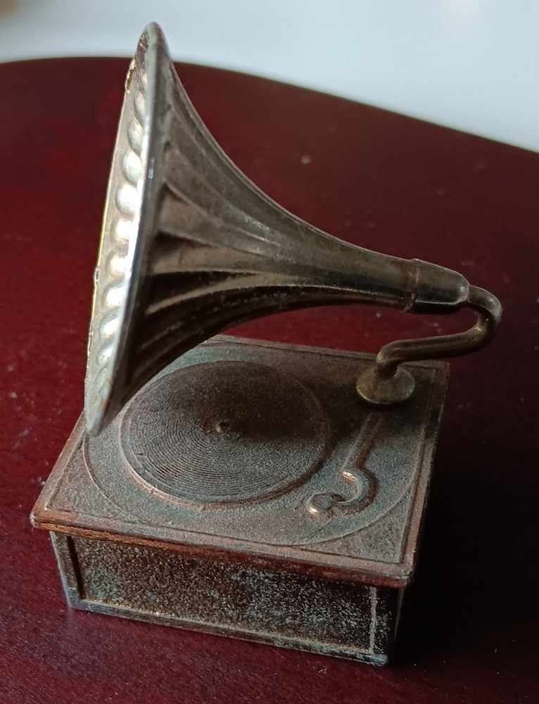 Gramophone Miniature Doll