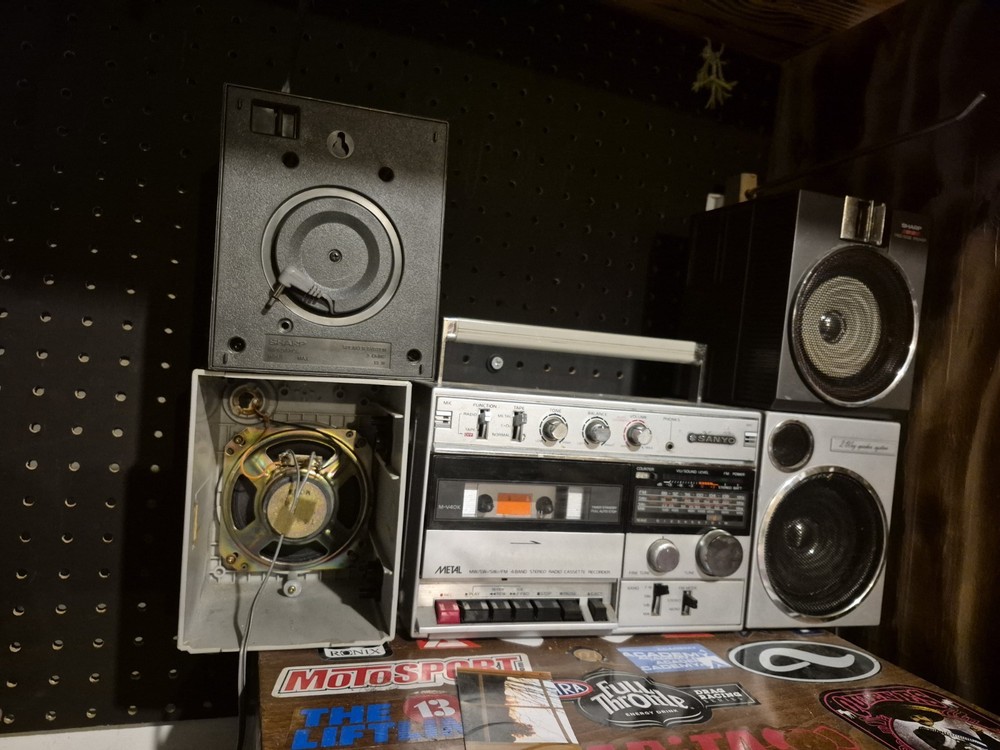 Old School Sanyo Mk40 Stereo Boombox +EXTRAS