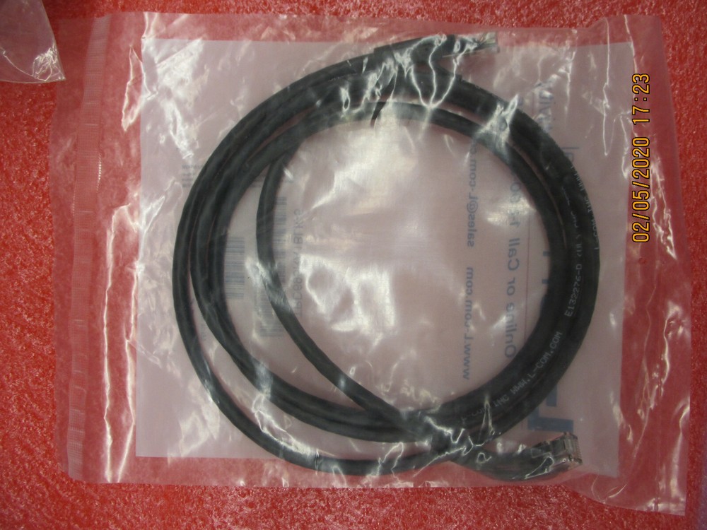L-Com - TRD695RA1BLK-5 - CABLE, RJ45, DOWN EXIT, 5 FEET
