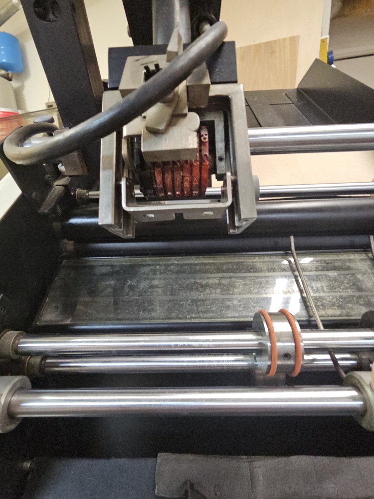 Graphic Whizard Model R - Numbering/Score/Perf Machine - Good Condition