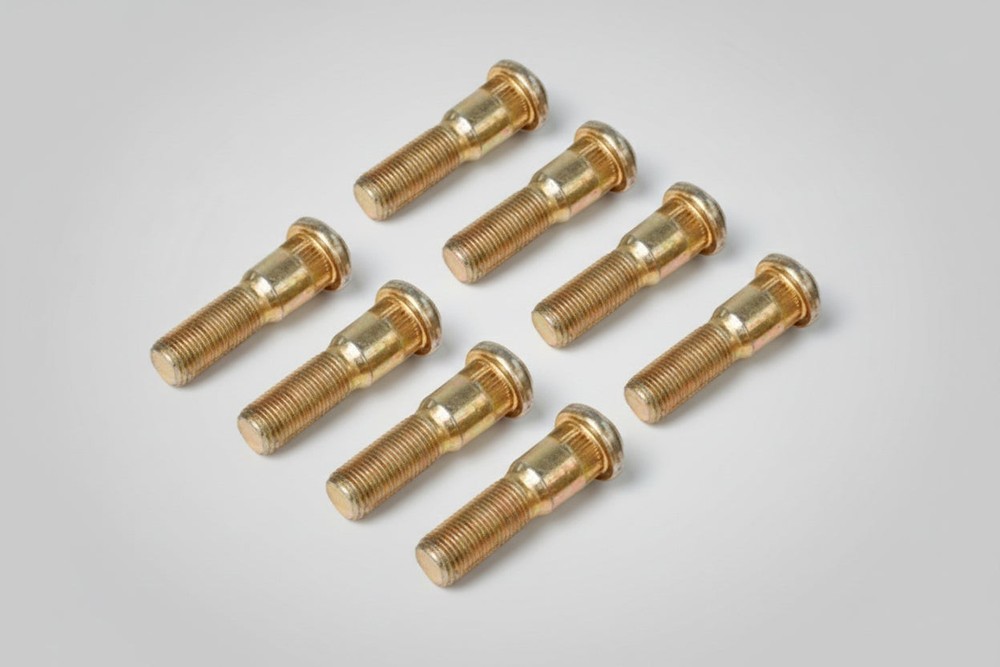 Drive-In Hub Stud 9/16-18 x 2-5/16 – For 5200–7000 lb Dex­ter Hubs – 7-132