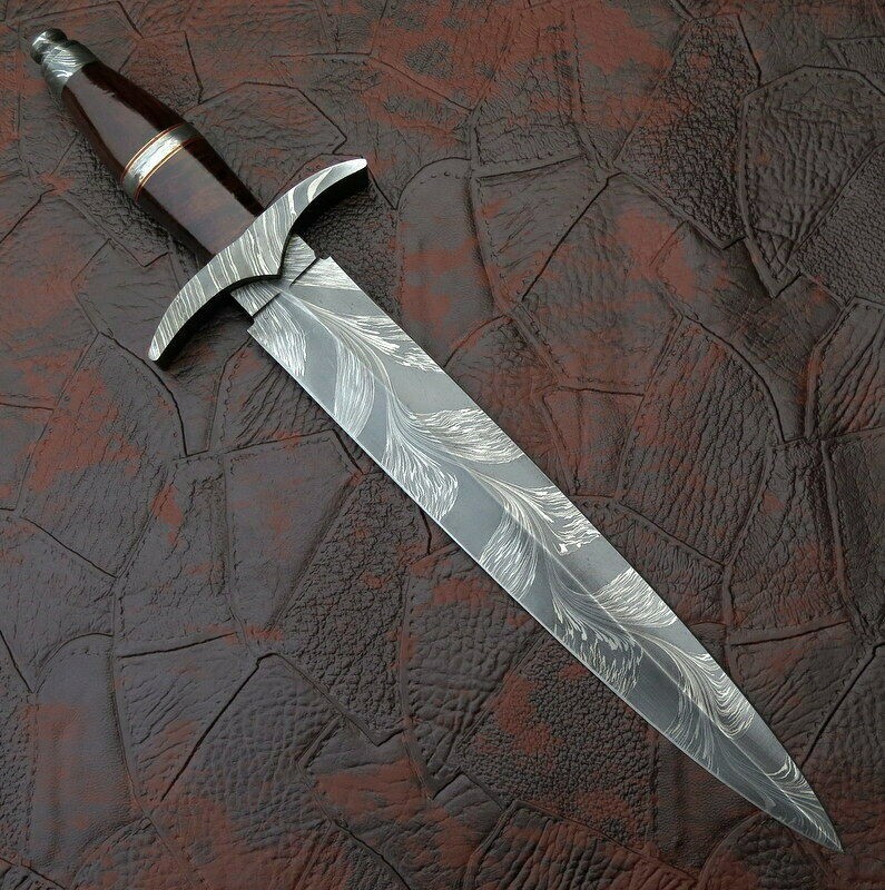 DAMASCUS STEEL HANDE MADE DAGAR KNIFE ......