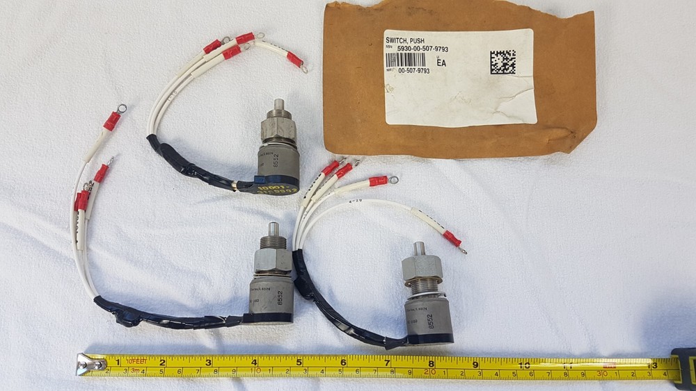 Saint Switch ML-1180 snap action Switch 8552 - Unused